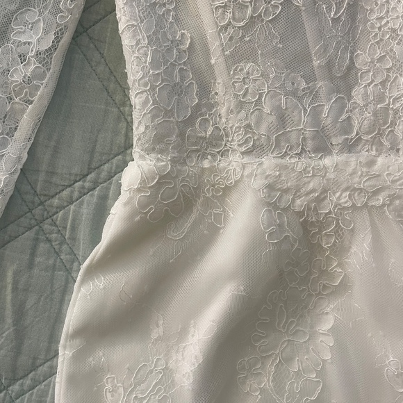 Untamed Petals Madeline Mini Dress - Picture 4 of 9